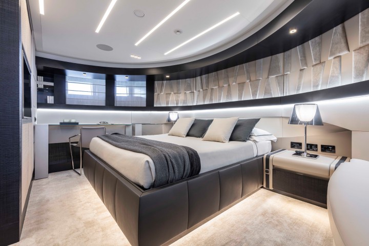 Pershing140