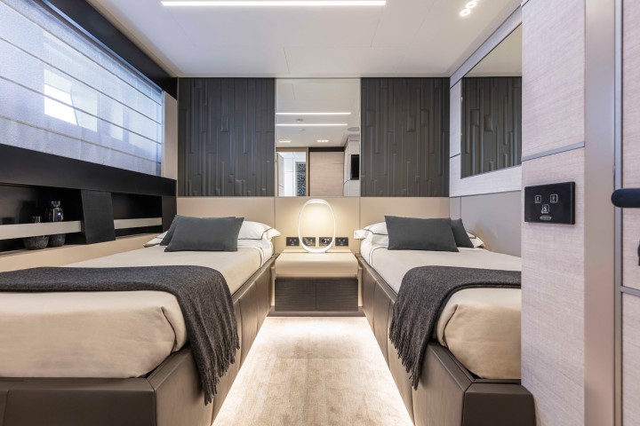 Pershing140