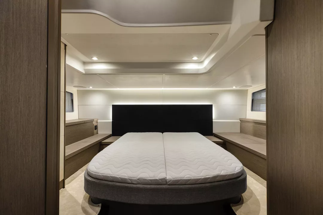 Beneteau Grand Turimo