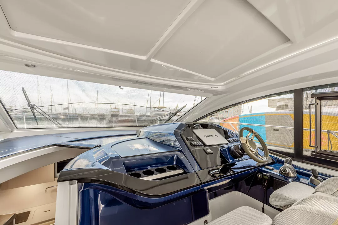 Beneteau Grand Turimo
