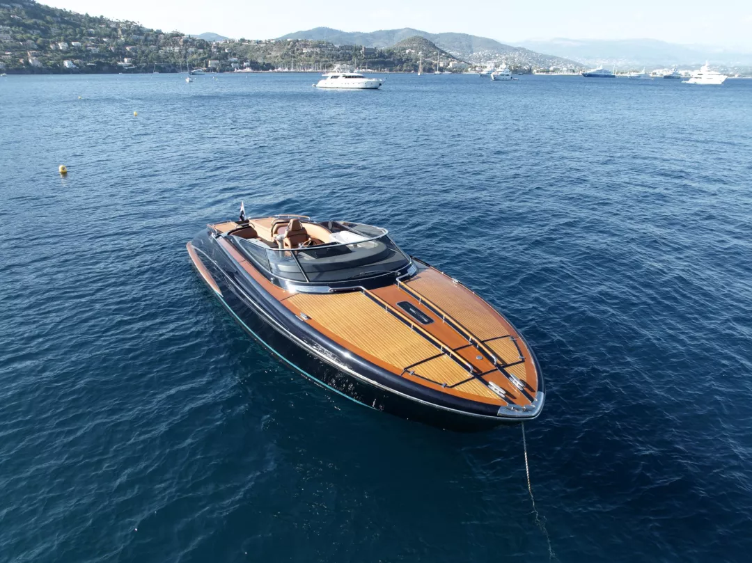 Riva Rivarama 44
