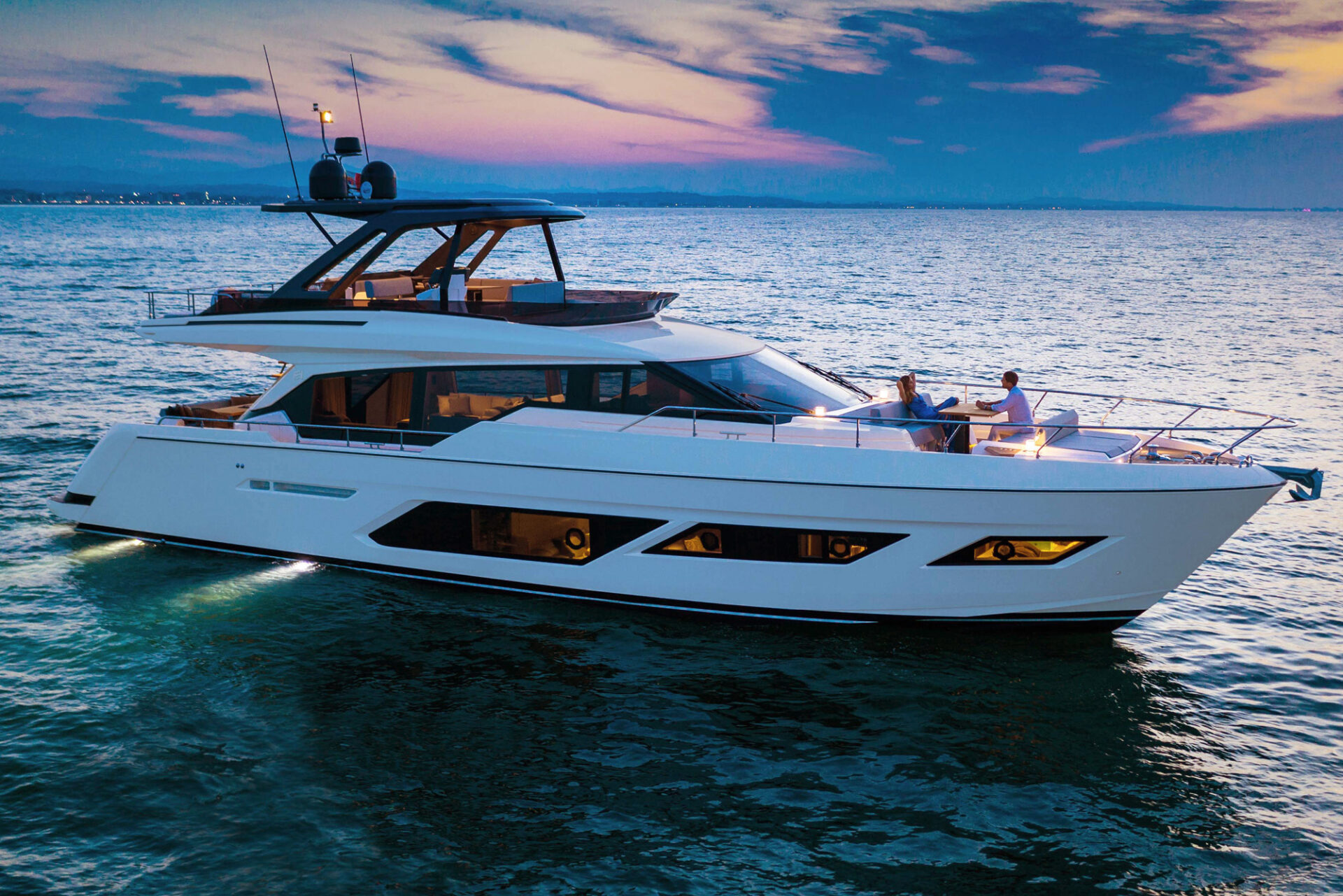 ferretti yacht 720 price
